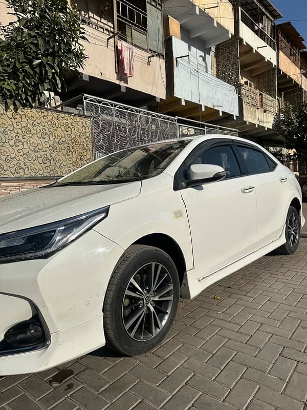 Toyota Corolla Altis 2021 1