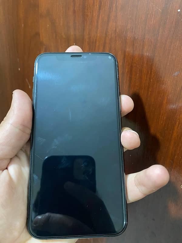 iphone 11 pro in good condition 73% battery health 64gb water pack 1