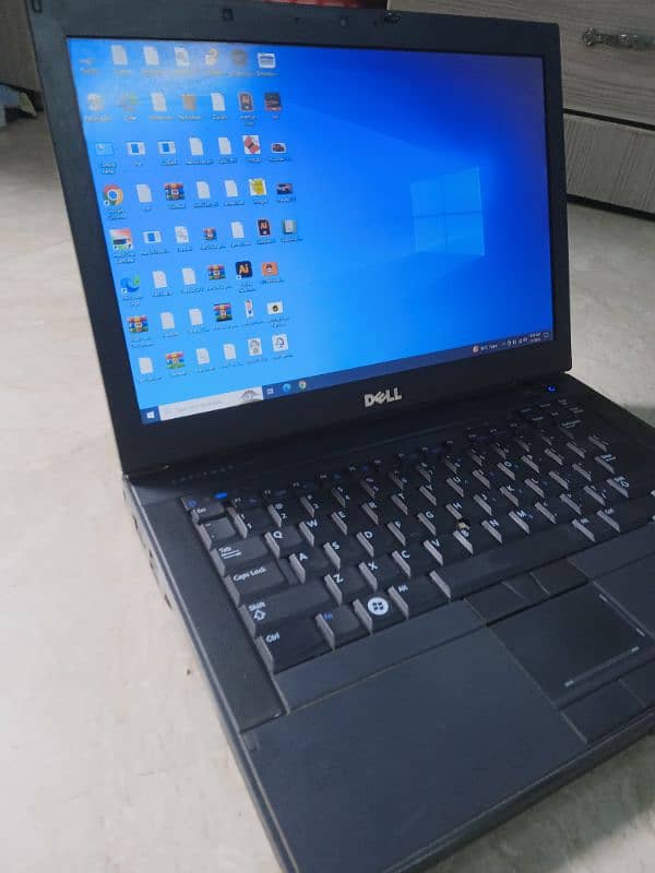 Dell leptop 12