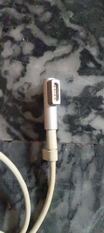 original apple Mac Book charger 1