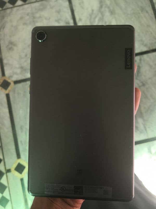 Lenovo Tab M8 2