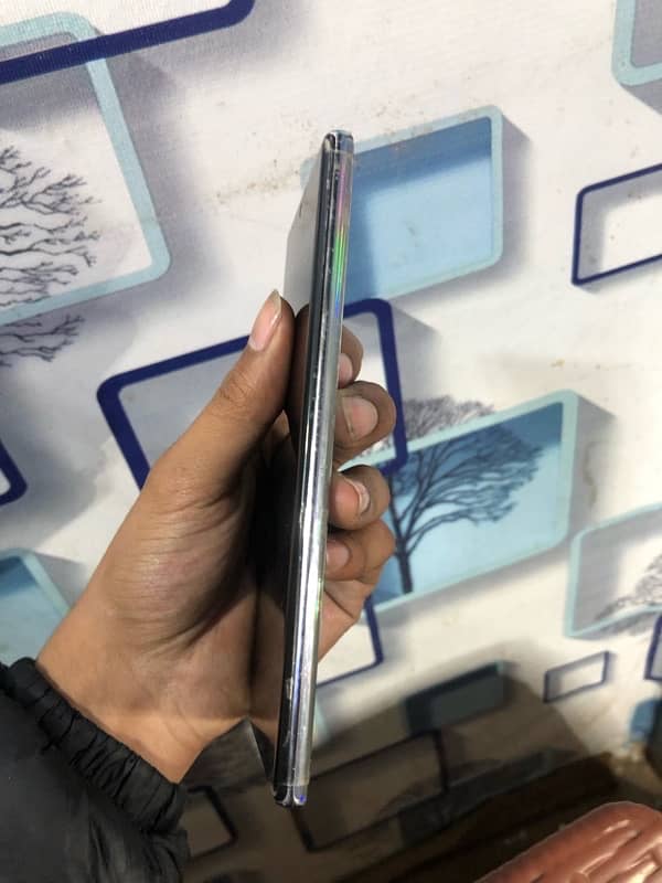 Samsung note 10 plus 4