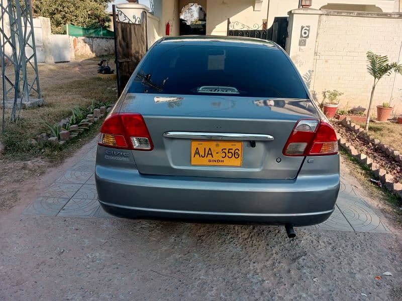 Honda Civic EXi 2005 4