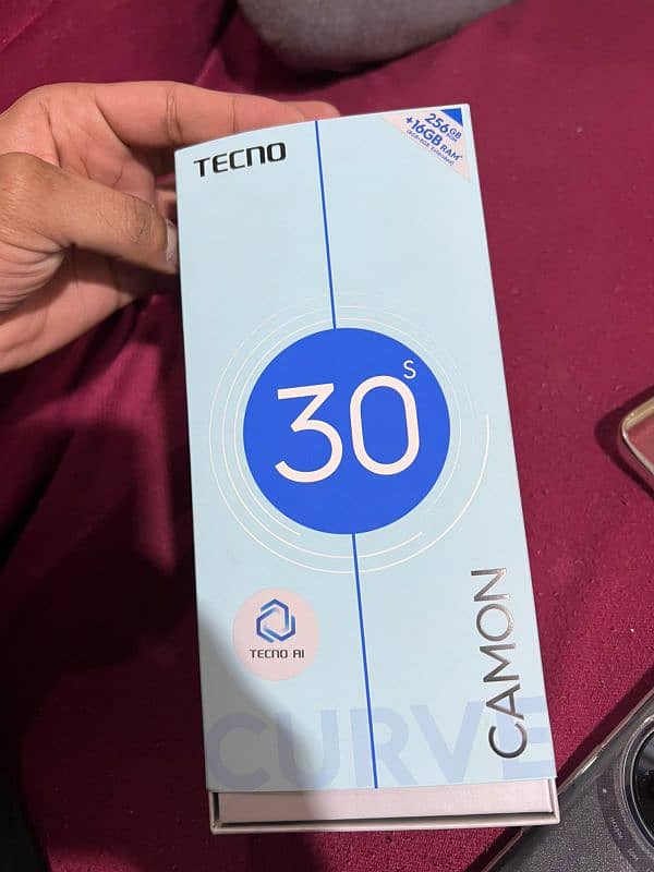 camon 30s 8 GB 256 GB black color only just 2 days ago opened the box 2