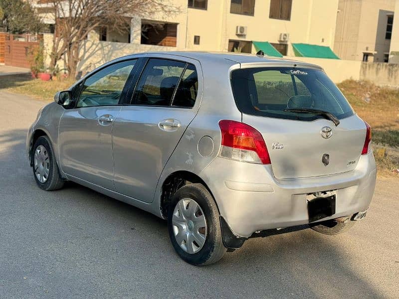 Toyota Vitz 2009/2011 7