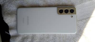 samsung s21 for sale in 10/10 condition