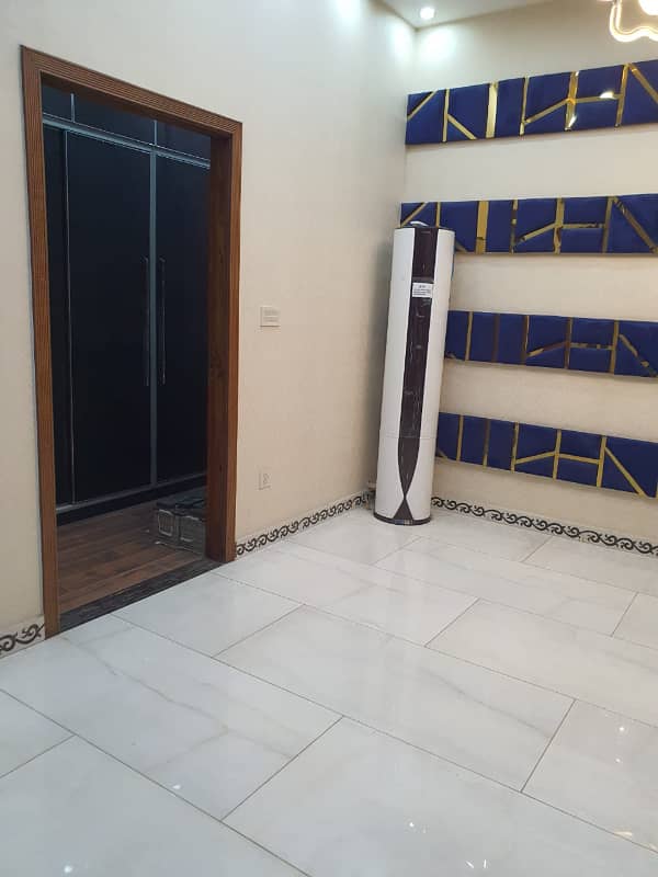 5 Marla House For Rent Upper Portion In M-Block Khayaban-e-Amin Society Lhr. 1