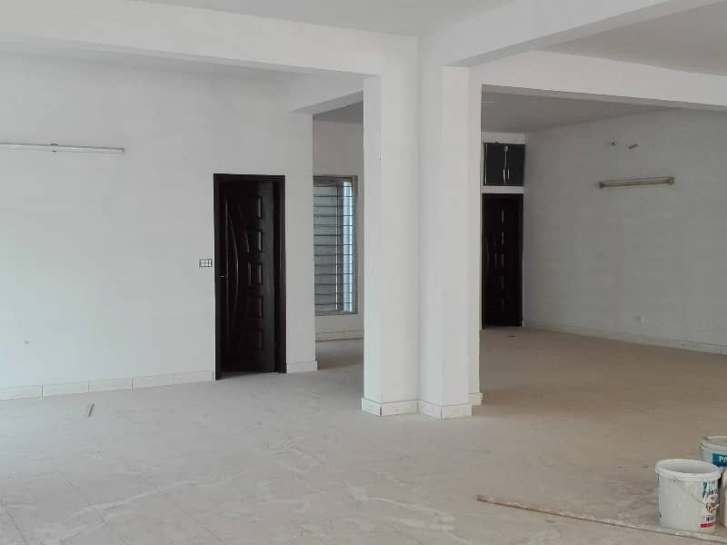 Buying A Building In Johar Town Phase 2 - Block R? 2