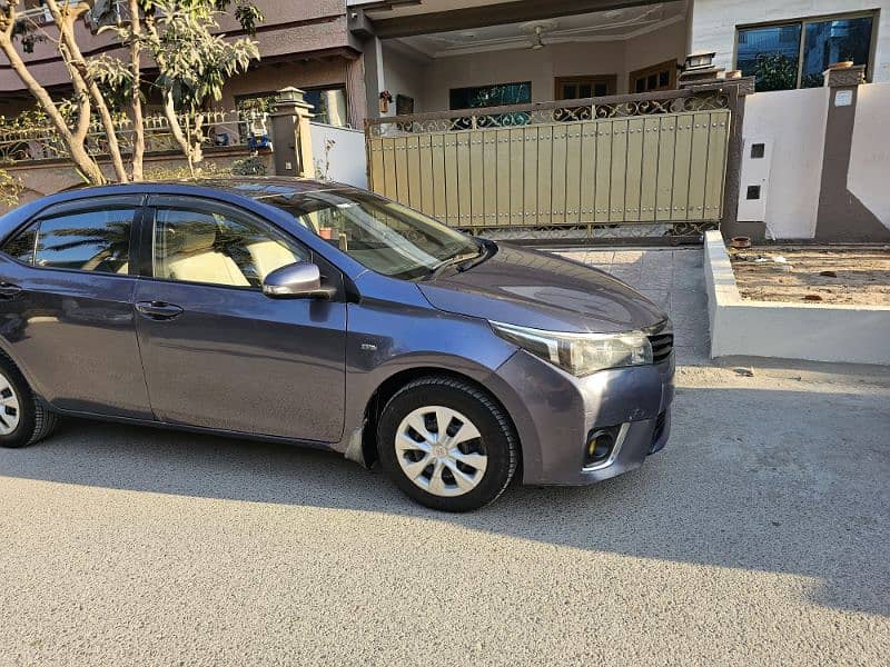 Toyota Corolla GLI 2015 1