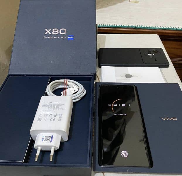 Vivo X80 5g 12+8/256gb With Full Box 8