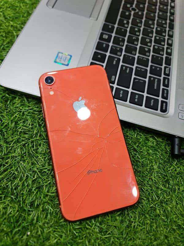 iphone XR 3