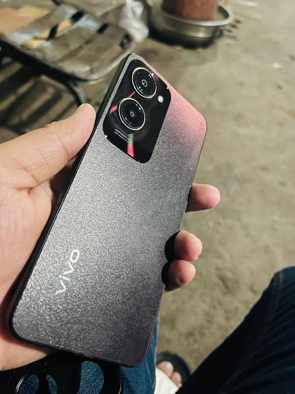 vivo y 18 with box 0