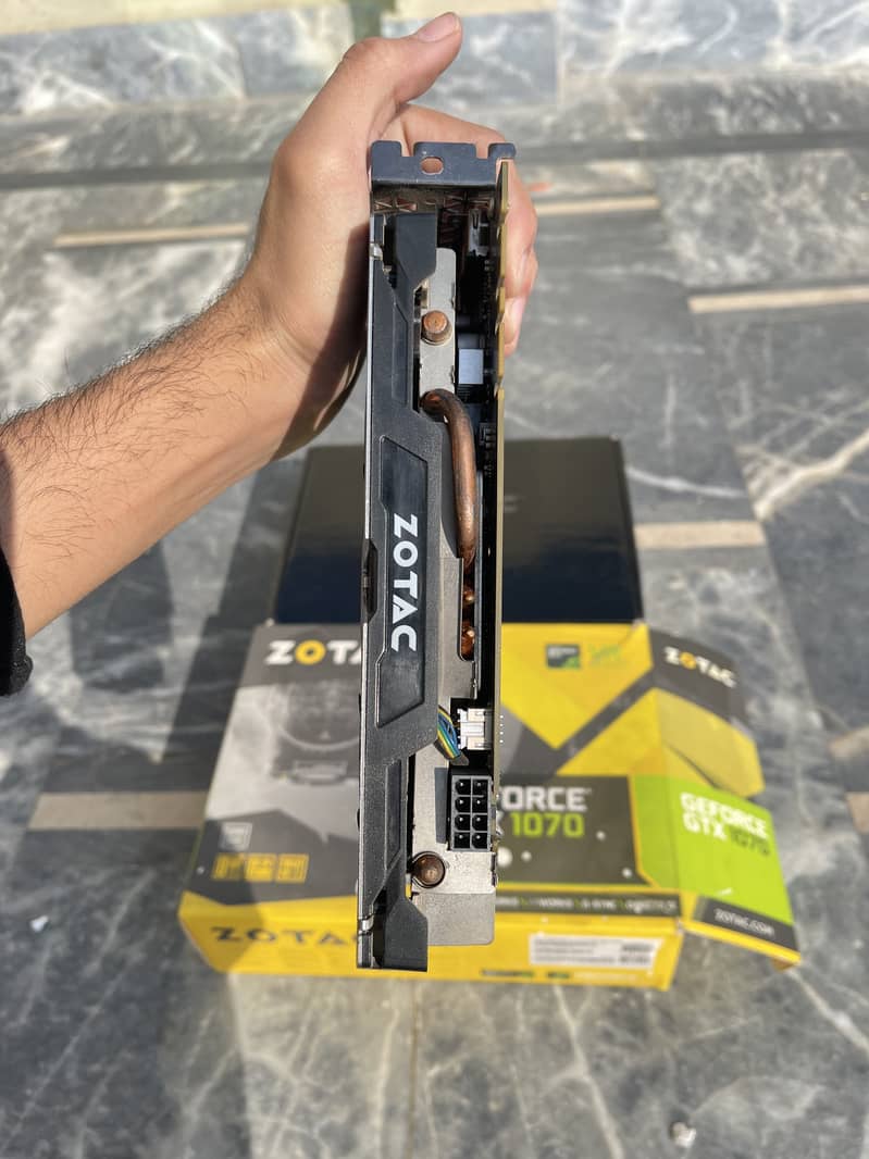 Zotac GTX 1070 8 Gb 256 Bit with complete Box 7