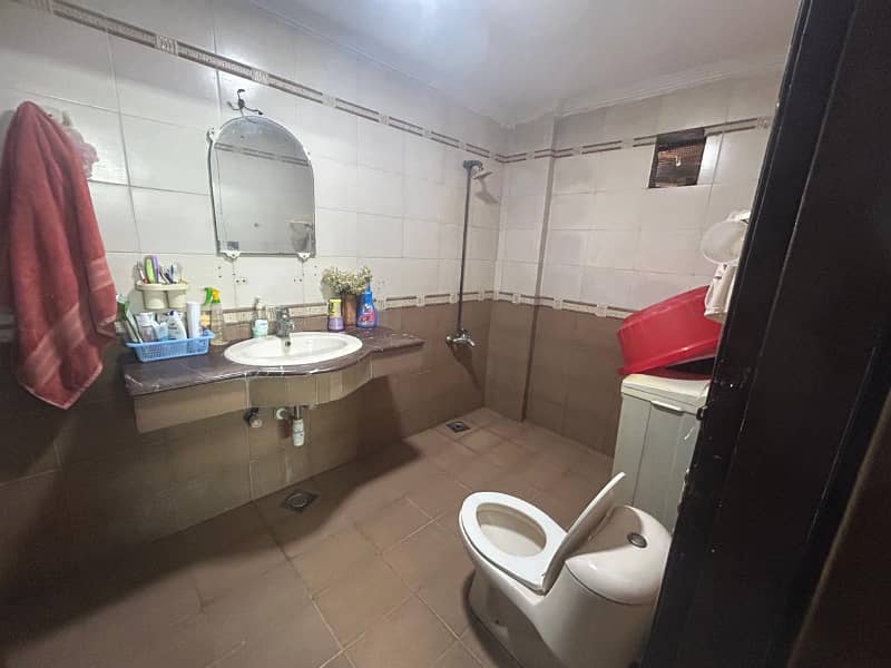 3 BED DD CORNER RUFI GREEN CITY GULISTAN JAUHAR BLOCK 18 4