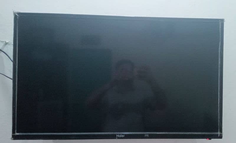 HAIER LED 32" USED 10/10 1