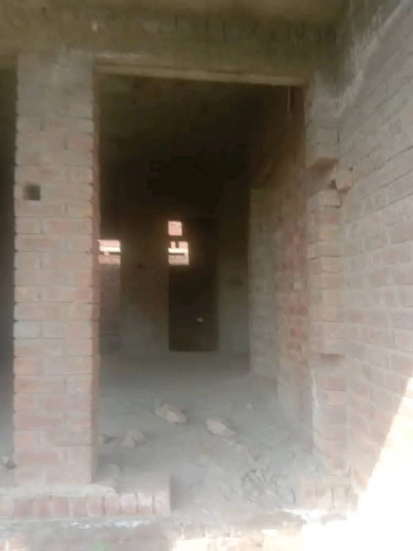 5 Marla Single Story Gray Structure House For Sale In R-Block Khayaban e Amin Society Lhr. 7