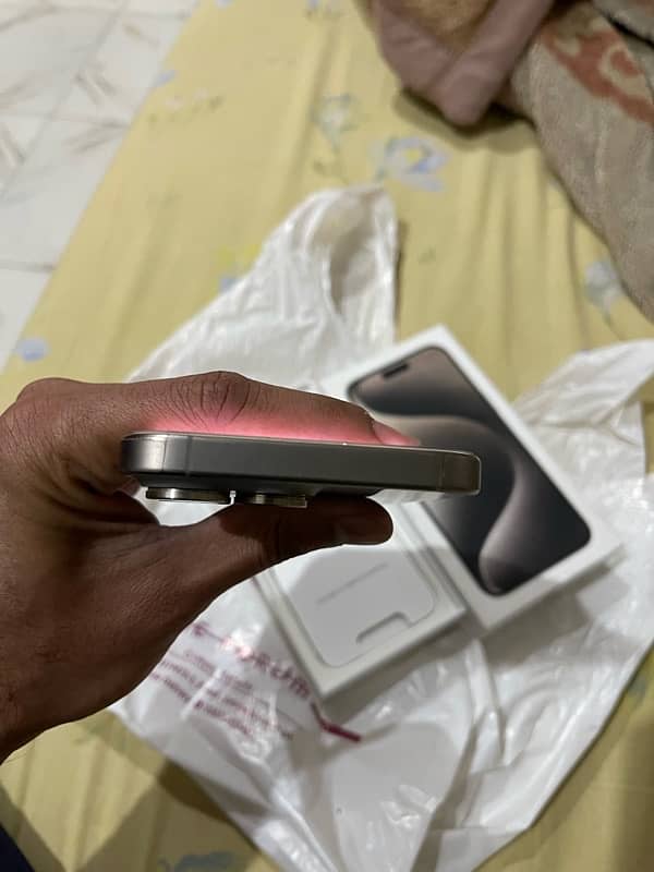 IPHONE 15 PRO MAX 256GB HK NATURAL TITANIUM 4