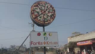 Fork knife female staff required