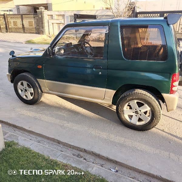 Mitsubishi Pajero Mini 2008 9