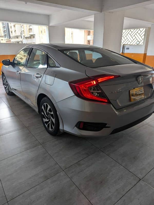 Honda Civic Oriel 2017 5