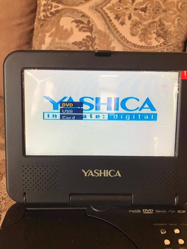 yashica portable DVD and USB 5