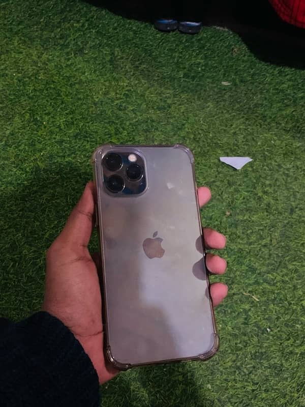 iphone 12 pro max 128gb factory unlock need cash arrgent sall 3