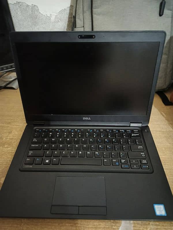 Dell latitude core i7 7th Generation 4