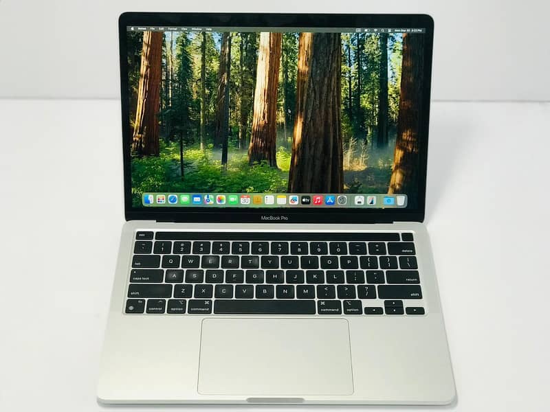 APPLE MACBOOK PRO M1 CHIP BRAND NEW CONDITION 4