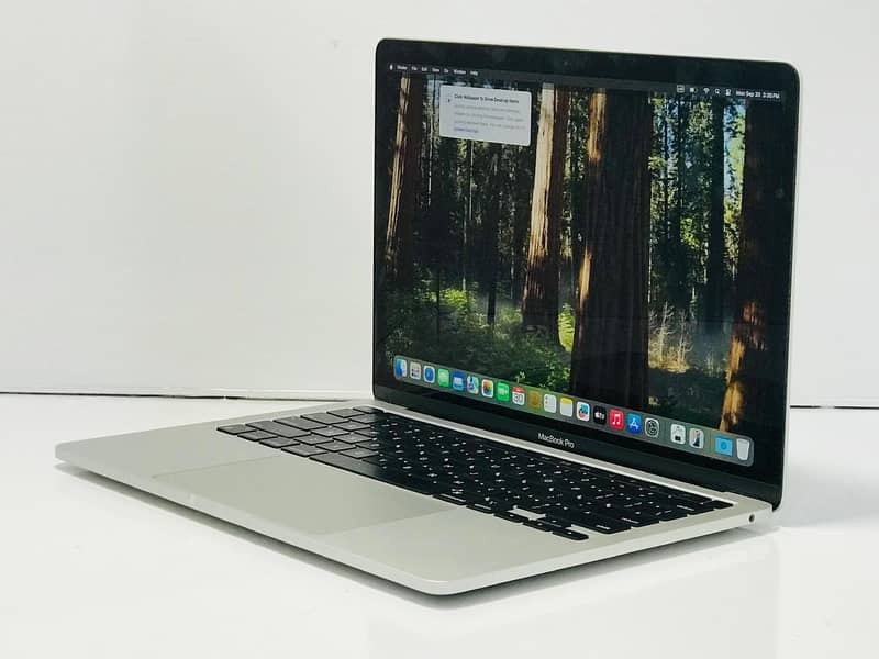 APPLE MACBOOK PRO M1 CHIP BRAND NEW CONDITION 5