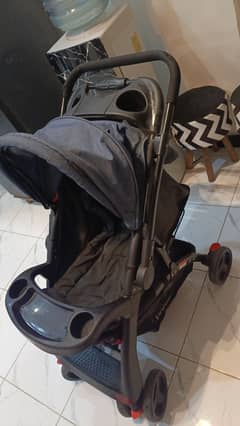 pram for sell. tinnies brand