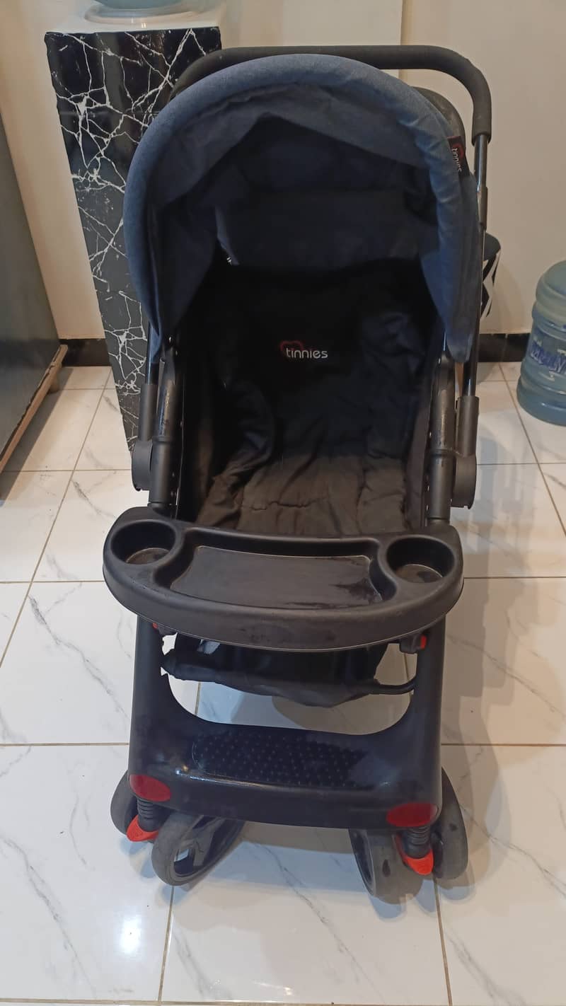 pram for sell. tinnies brand 6