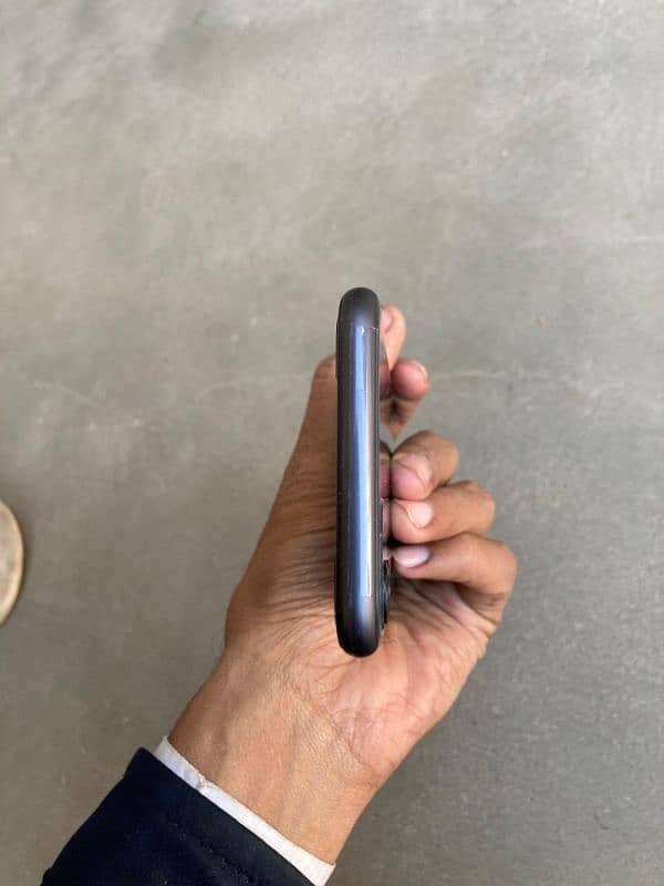 iPhone 11 JV urgent sell 5