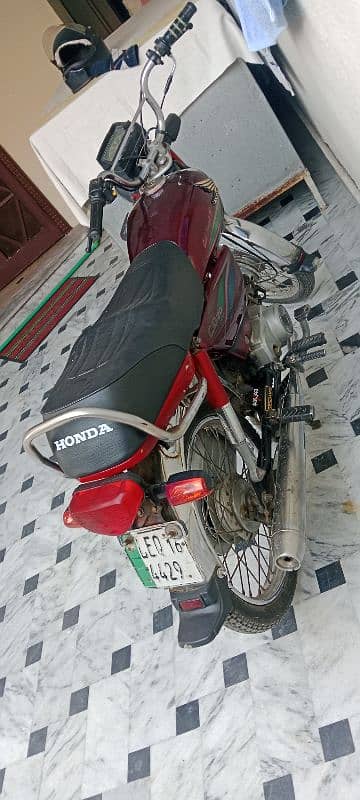 HONDA CD 70 0