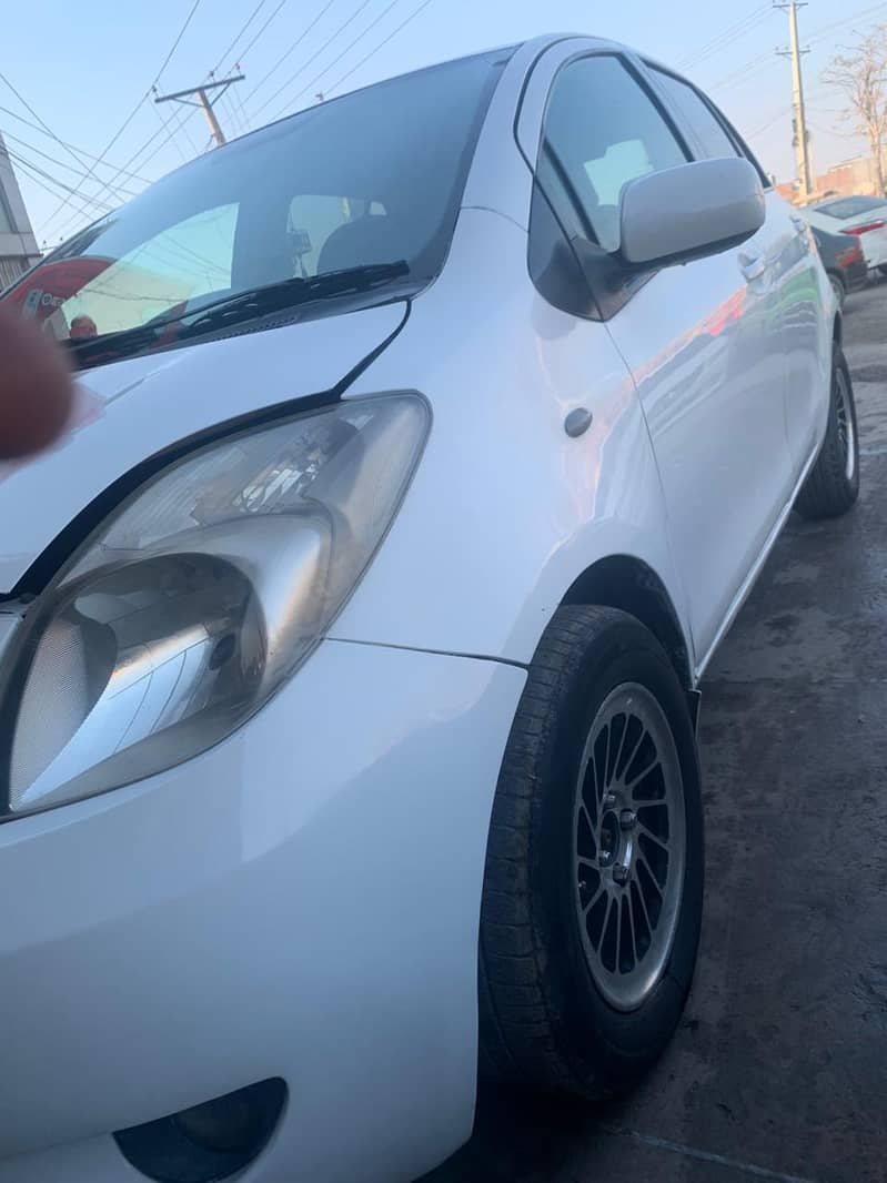 Toyota Vitz 2007 4