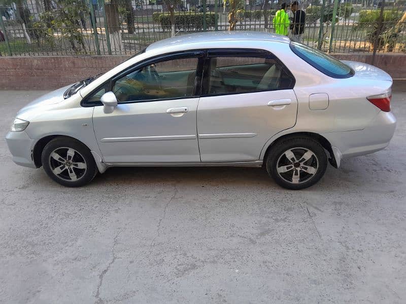 Honda City IDSI 2006 12