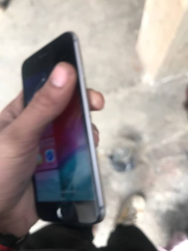 IPHONE 6  64gb 7