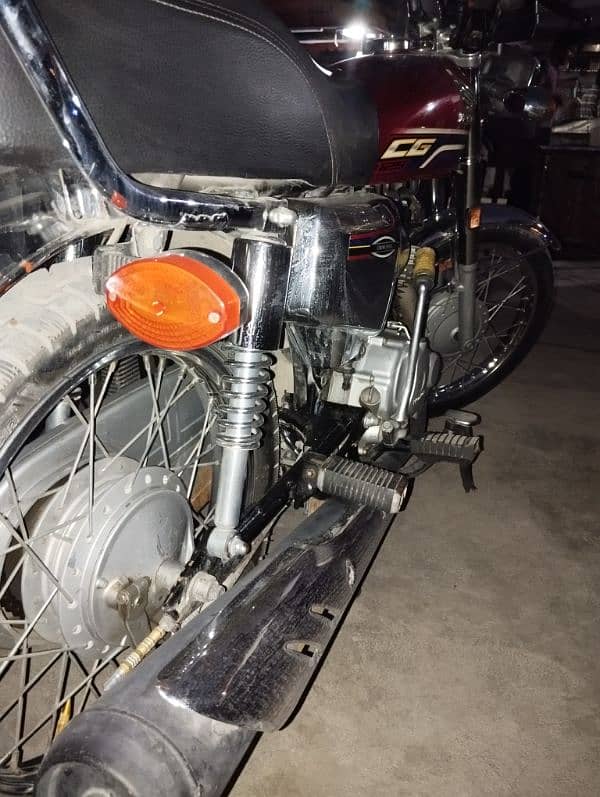 Honda CG125 silver addition 4