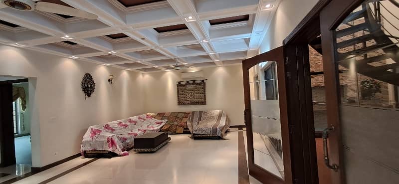 01 Kanal Complete House Available For Rent Lower Portion Full Furnished 3