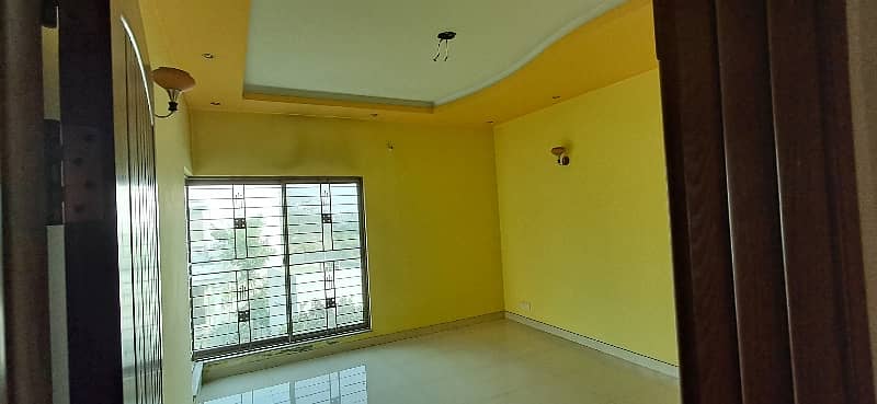 01 Kanal Complete House Available For Rent Lower Portion Full Furnished 22