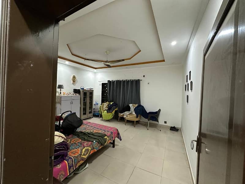 01 Kanal Upper Portion Available For Rent 2