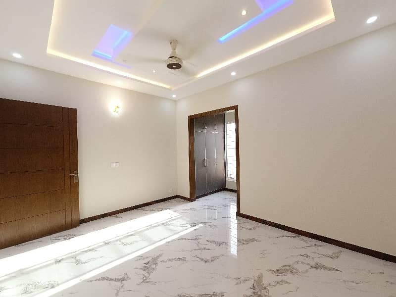 Book A On Excellent Location 7 Marla House In Jinnah Gardens Phase 1 15