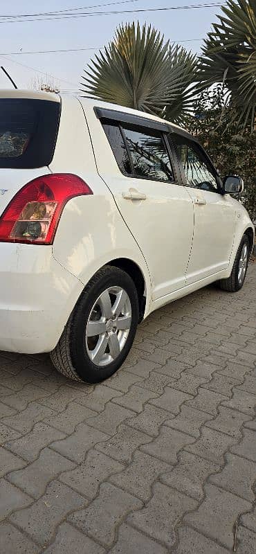 Suzuki Swift Automatic 2020 3