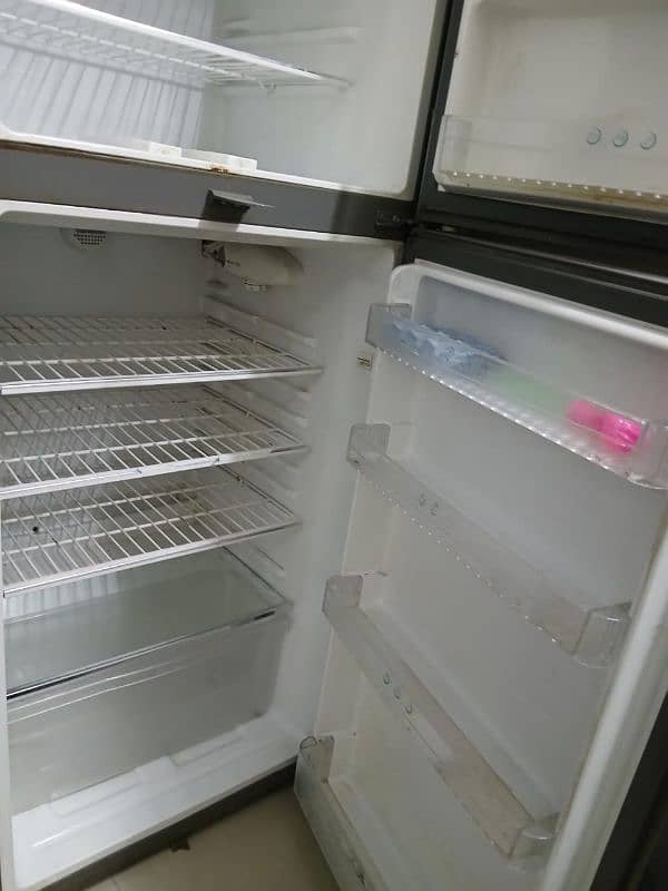 Haeir Fridge for Sale 1