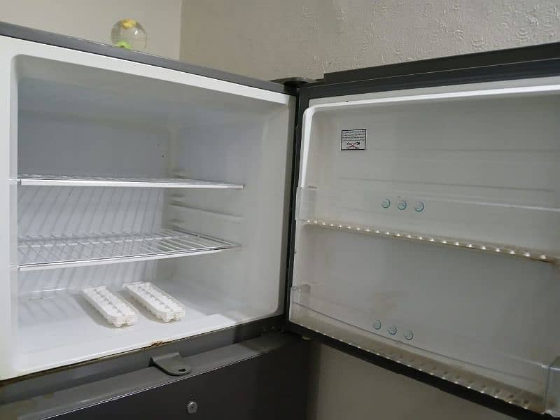 Haeir Fridge for Sale 2