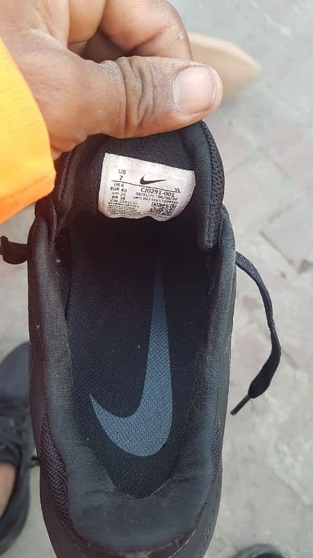 Nike shoes all ok 8