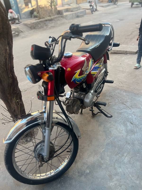 Honda CD70 2021 0