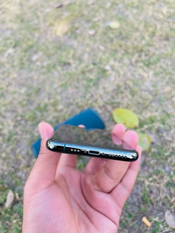 Iphone 11 Pro 4