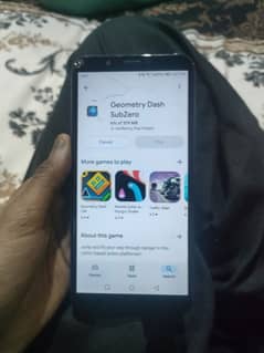 Huawei y7 prime 3/32 panel crack ha lekin chalta ha all ok box