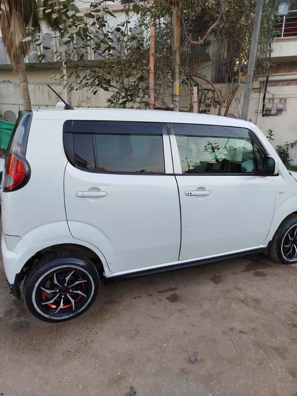 Suzuki MR Wagon 2014 2