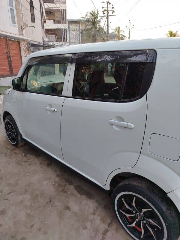 Suzuki MR Wagon 2014 3